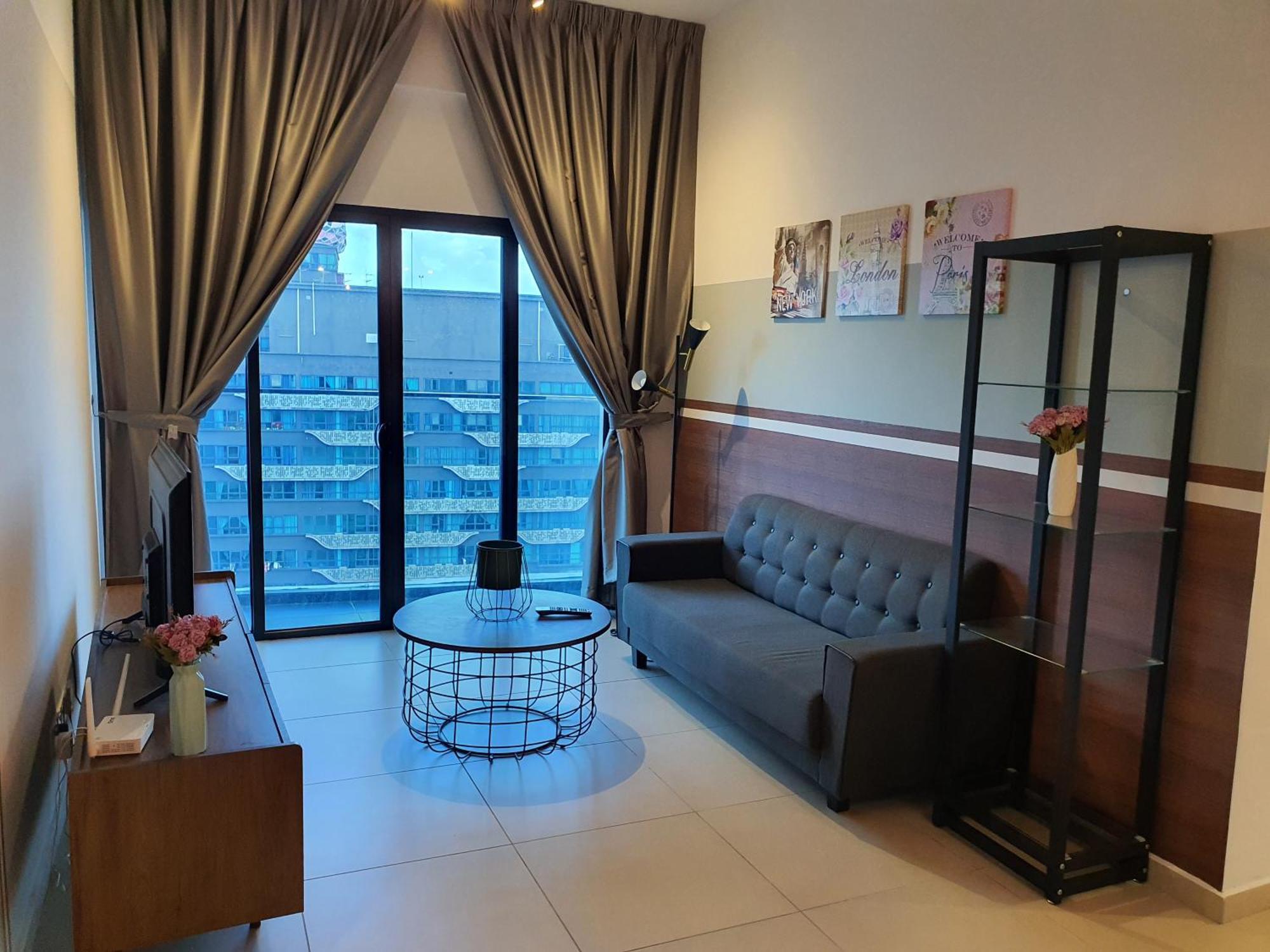 Reizz Residence By Luxury Suites กัวลาลัมเปอร์ ภายนอก รูปภาพ