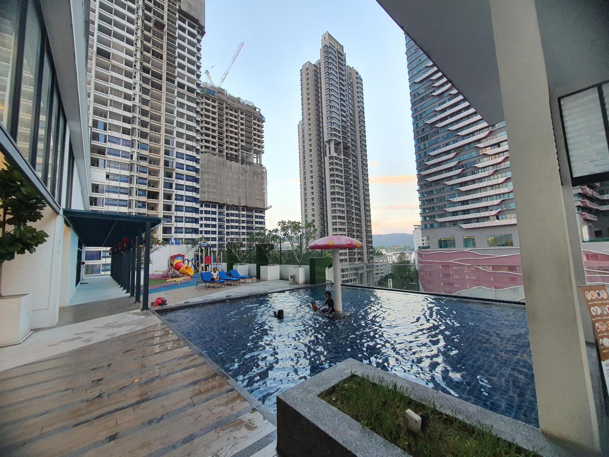 Reizz Residence By Luxury Suites กัวลาลัมเปอร์ ภายนอก รูปภาพ
