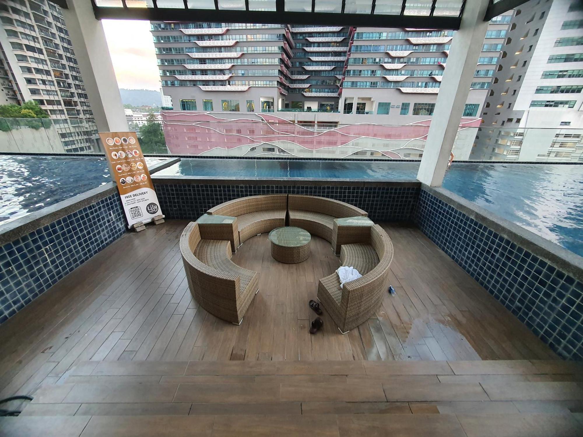 Reizz Residence By Luxury Suites กัวลาลัมเปอร์ ภายนอก รูปภาพ